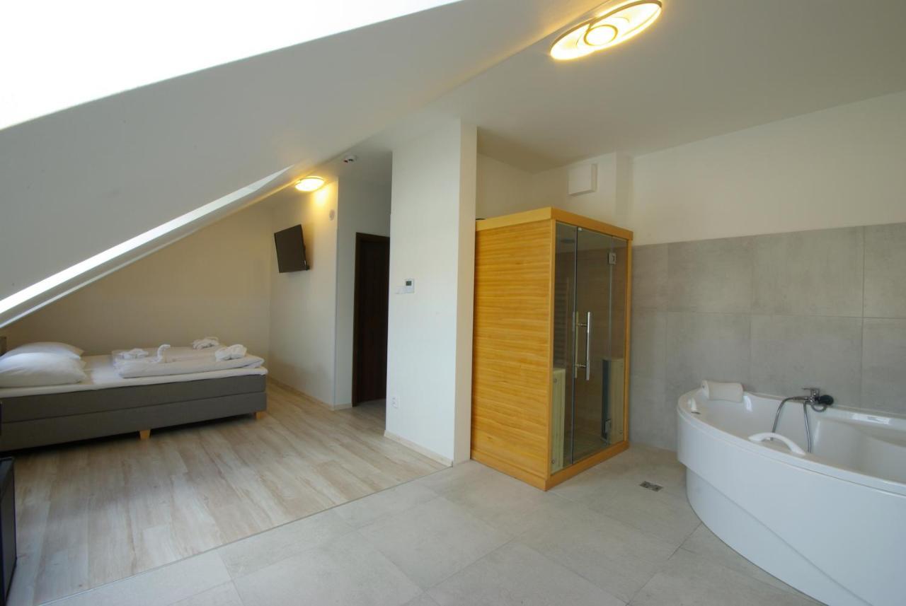 Adeba Hotel Praha Eksteriør bilde